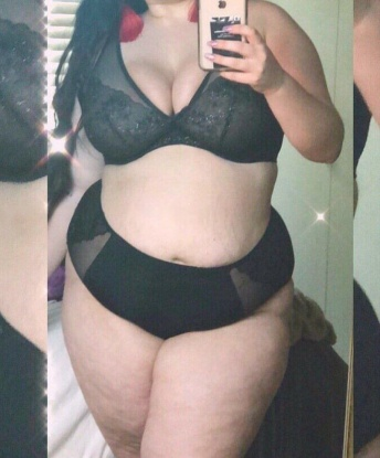 Милана, 32 года